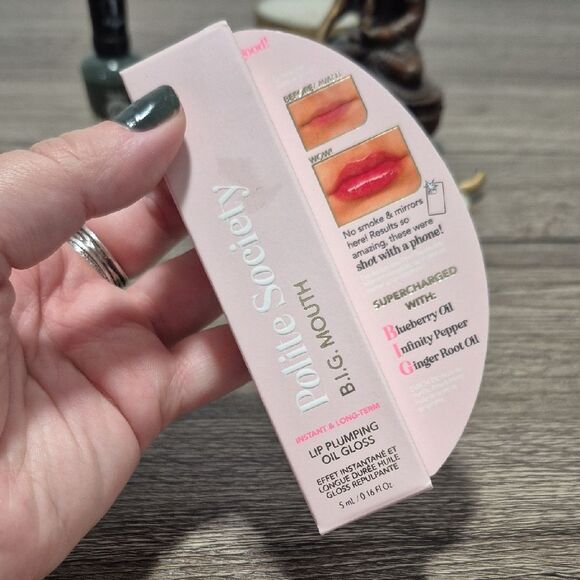 🎁$6 Bundled 🎁Polite Society Lip Plumping Oil Blueberry Pepper & Ginger Root - Picture 2 of 7